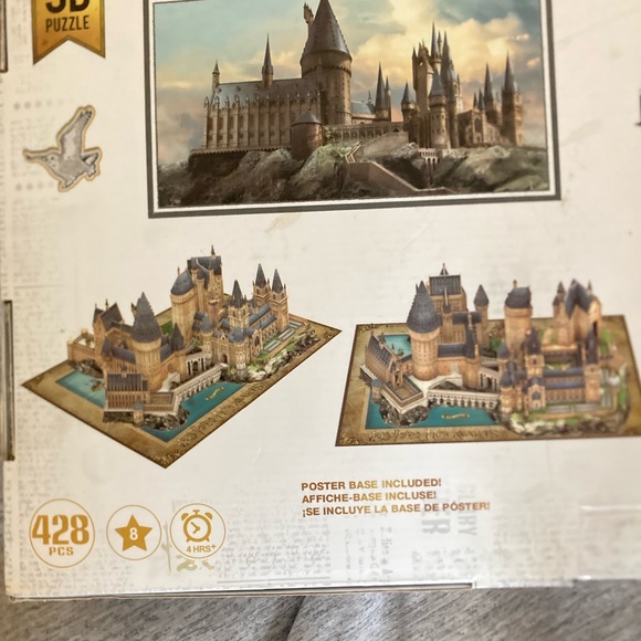 Harry Potter 3D Castle Puzzle - Picture 5 of 5